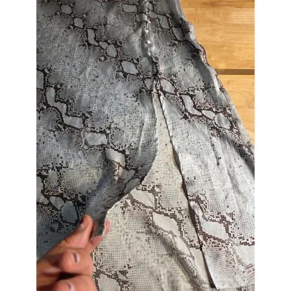 TCEC Snake Print Satin Hi-Lo Bias Cut Skirt Y2k 2000's Large Side Zip Button - Picture 4 of 12
